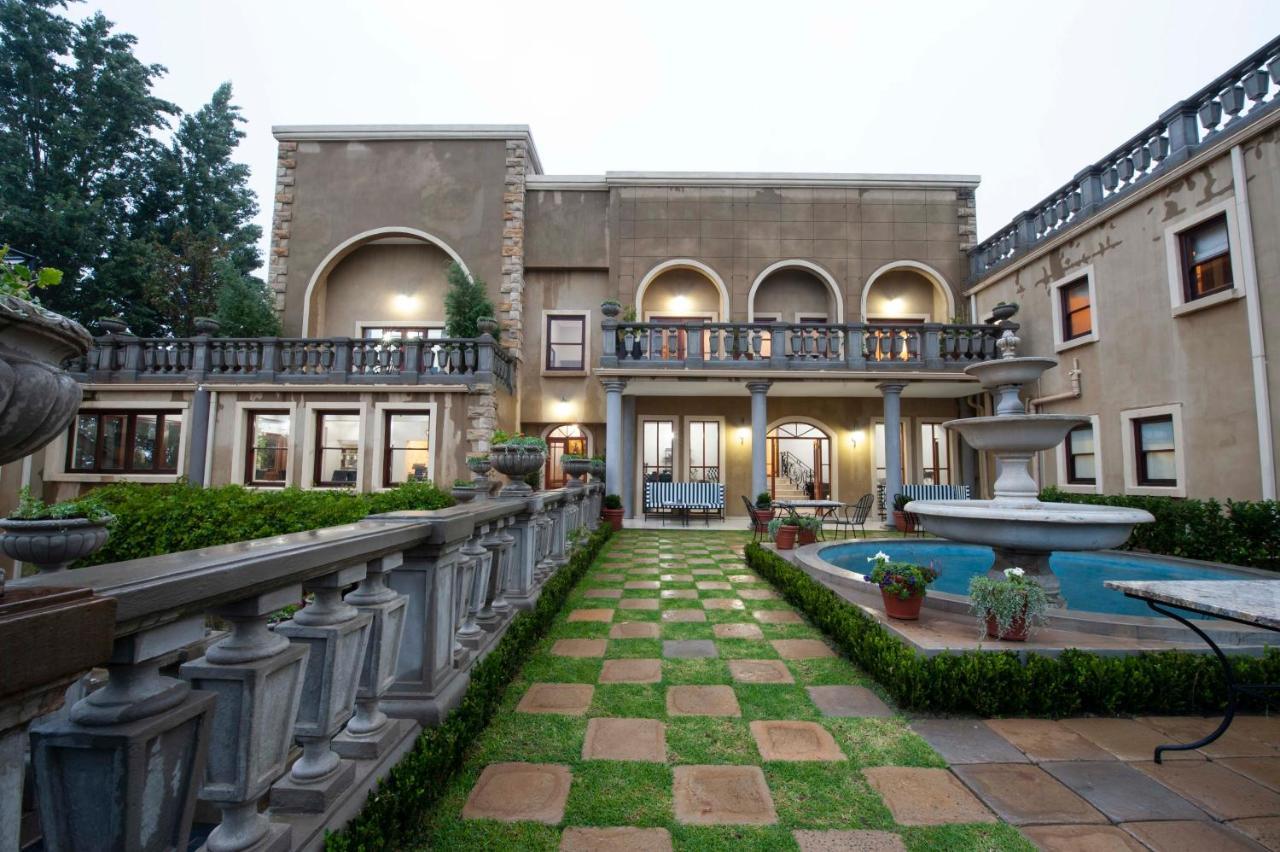 Il Castello Hotell Clarens Exteriör bild