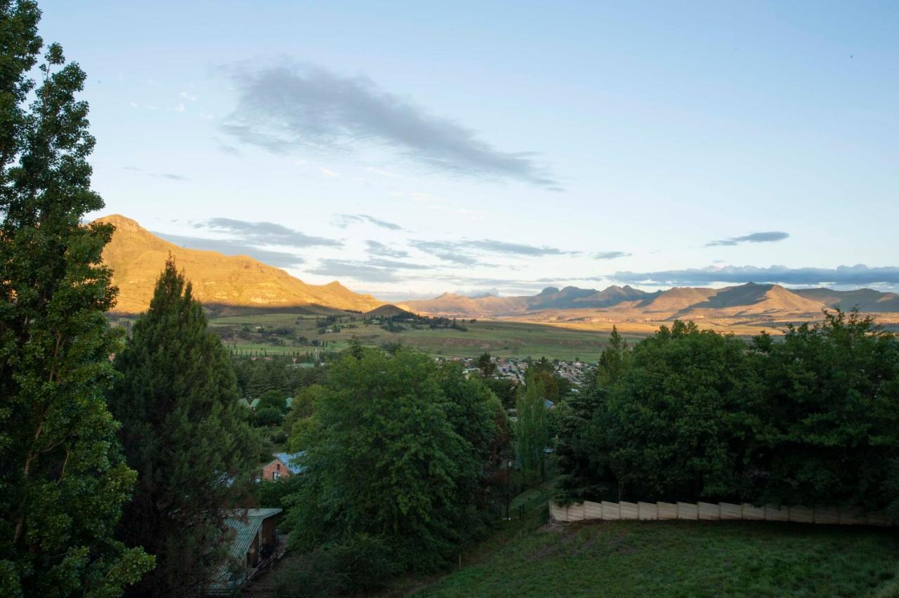 Il Castello Hotell Clarens Exteriör bild