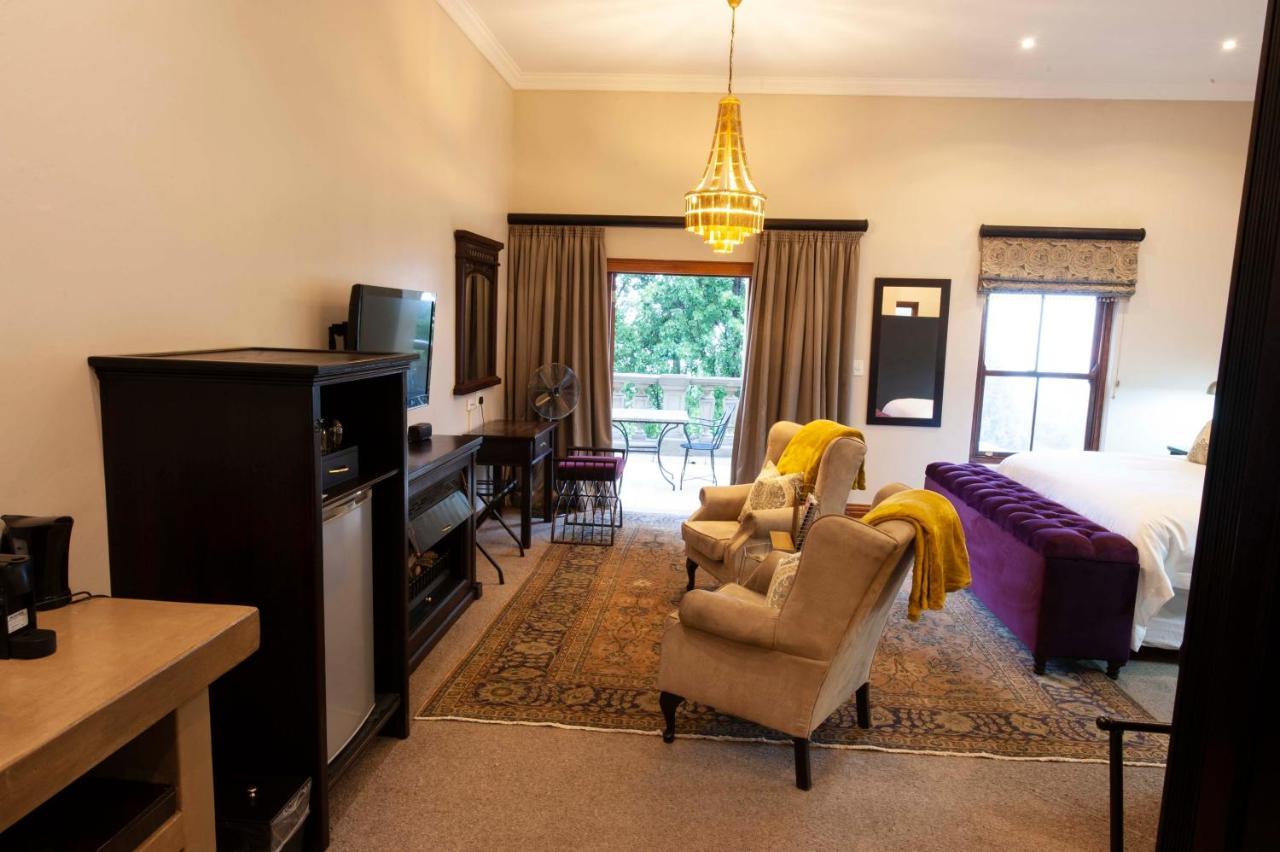 Il Castello Hotell Clarens Exteriör bild