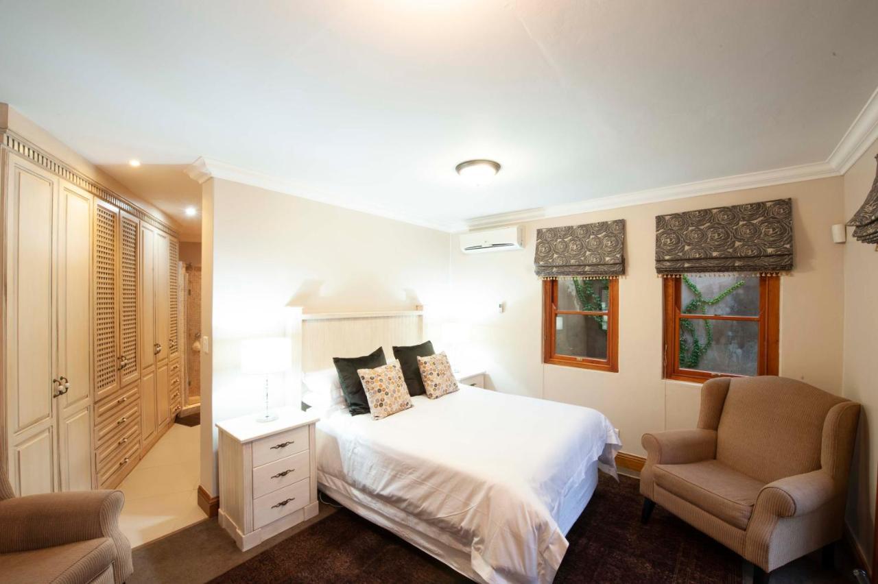 Il Castello Hotell Clarens Exteriör bild